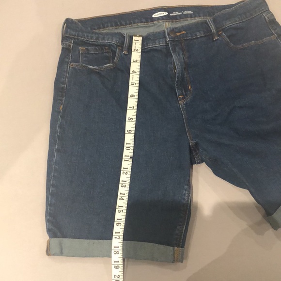OLD NAVY | Summer High Rise Denim Shorts, Size US 14 - Picture 5 of 12